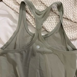 LULULEMON NULU TANK